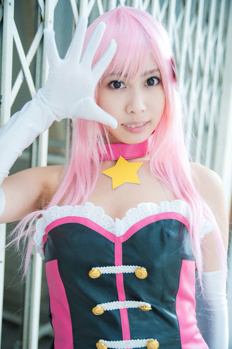 [Cosplay] 双姐妹性感cos制服写真